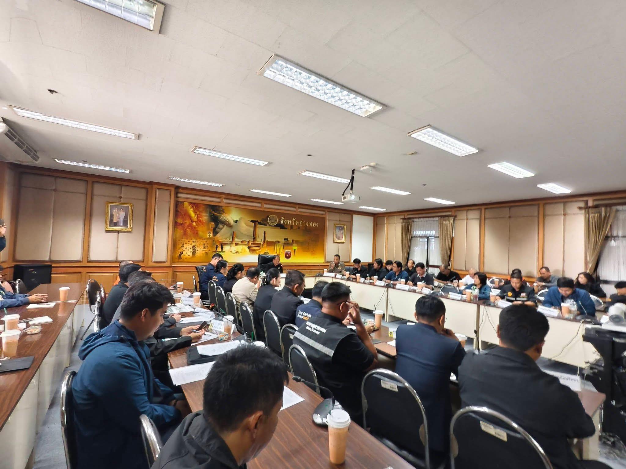 title - เข้าร่วมประชุมการเตรียมความพร้อมการป้องกันและแก้ไขปัญหาไฟป่า หมอกควัน และฝุ่นละอองขนาดเล็ก (PM2.5) ปี 2568 - 2569  